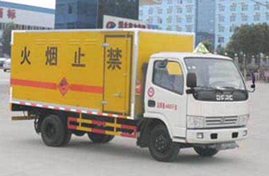 東風(fēng)藍(lán)牌爆破器材運(yùn)輸車(chē)