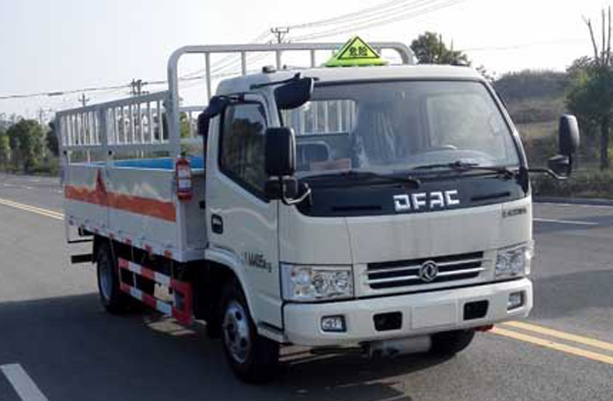 東風(fēng)藍(lán)牌氣瓶運(yùn)輸車(chē)