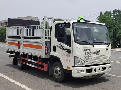 江特牌JDF5040TQPCA6型氣瓶運(yùn)輸車(chē)